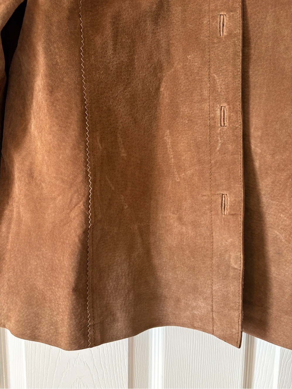 A.M.I. Suede Jacket - Picture 7 of 9